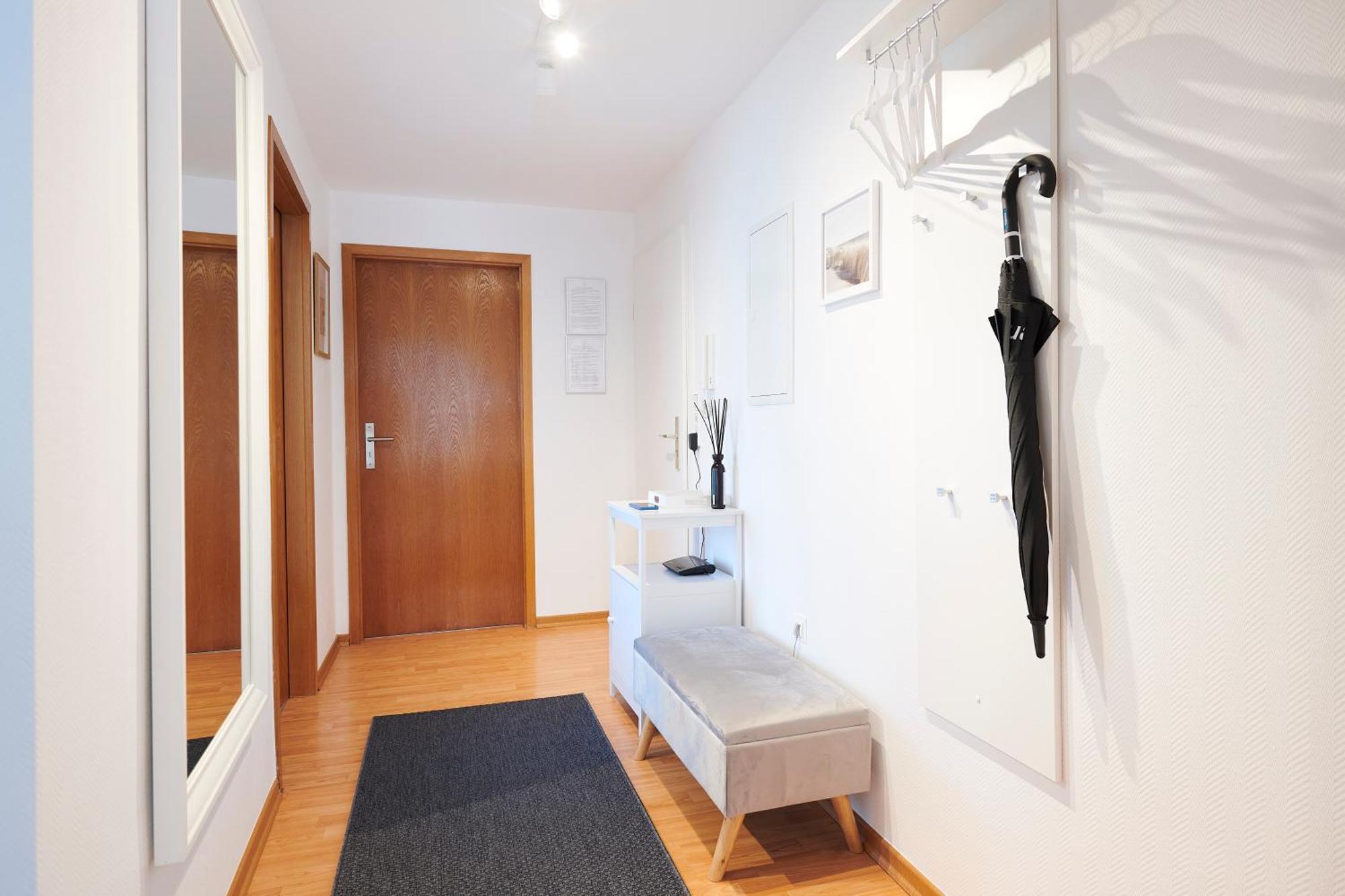 Grosszuegig & Stilvoll Parkplatz ,Ruhige Lage, 5 Personen, Langzeit Appartement Paderborn Buitenkant foto